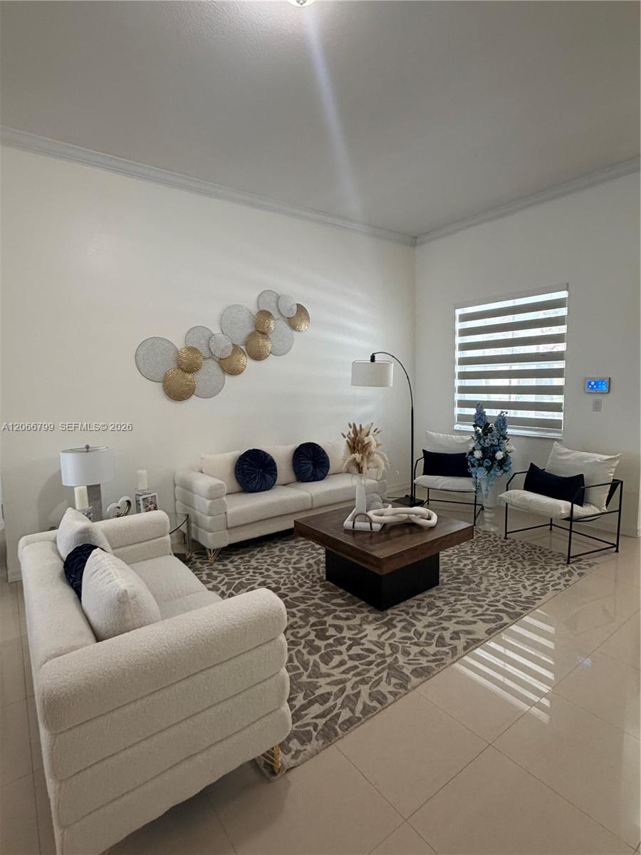 8208 SW 166th Pl — Photo 5