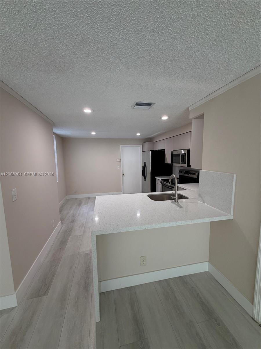 1506 Coronado Rd # 36 — Photo 3
