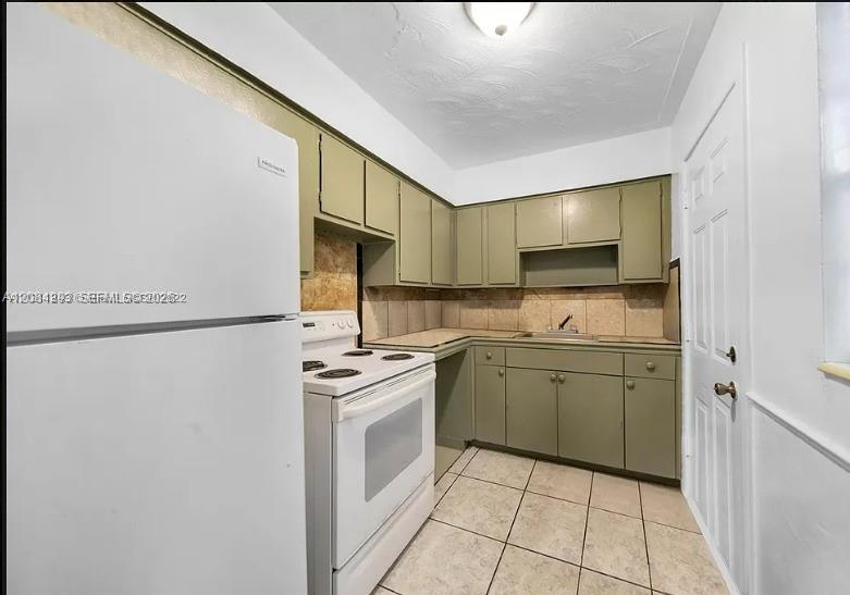 1500 NW 69th Ter # 1 — Photo 3