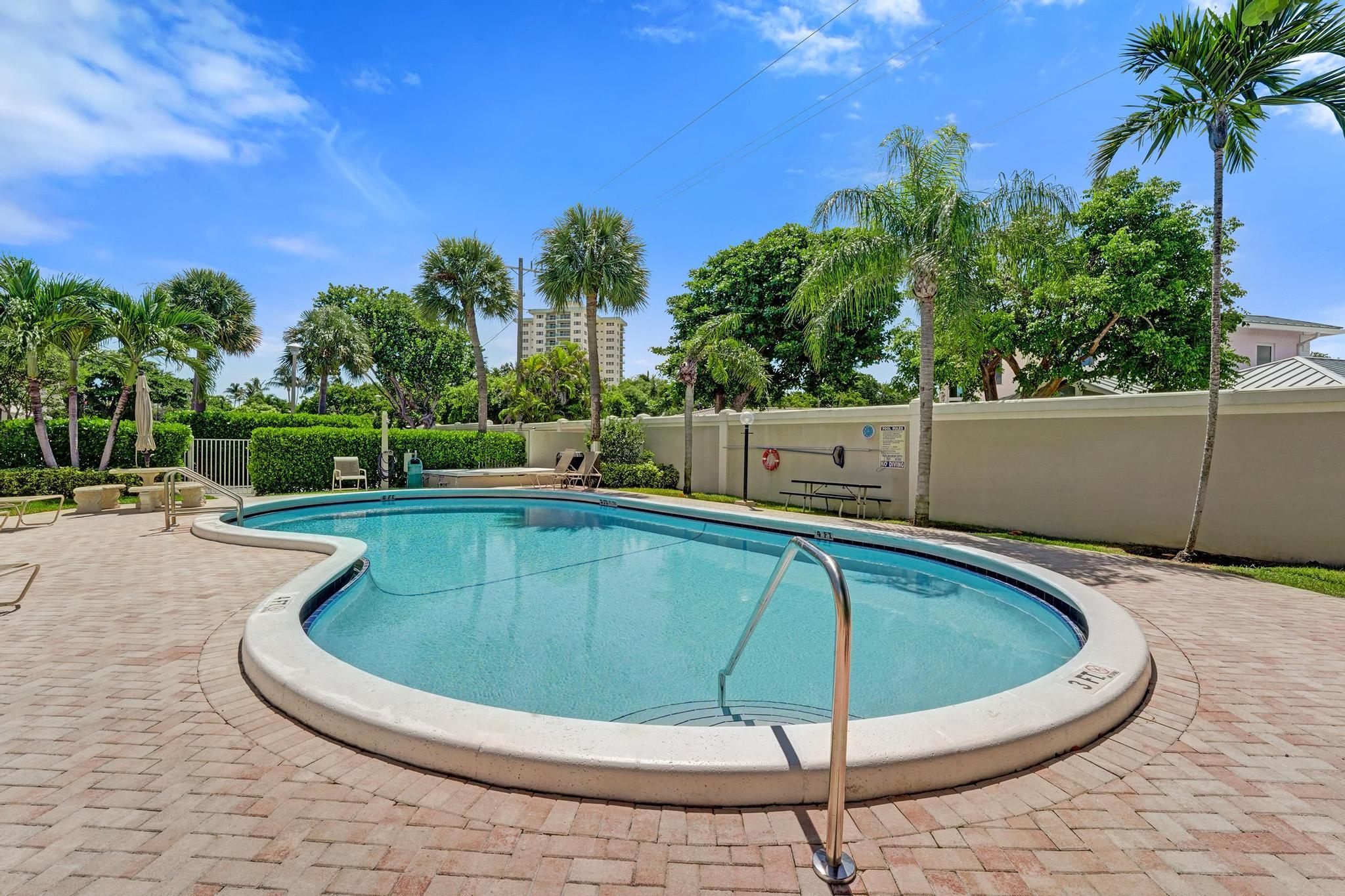 5555 N Ocean Boulevard # 17 — Photo 4
