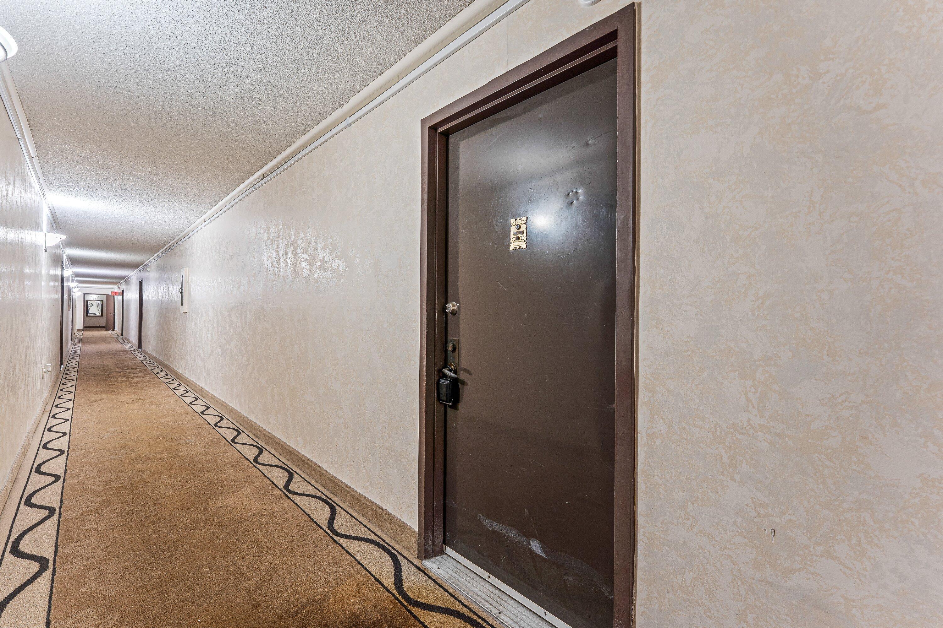 1400 Saint Charles Place # 616 — Photo 5