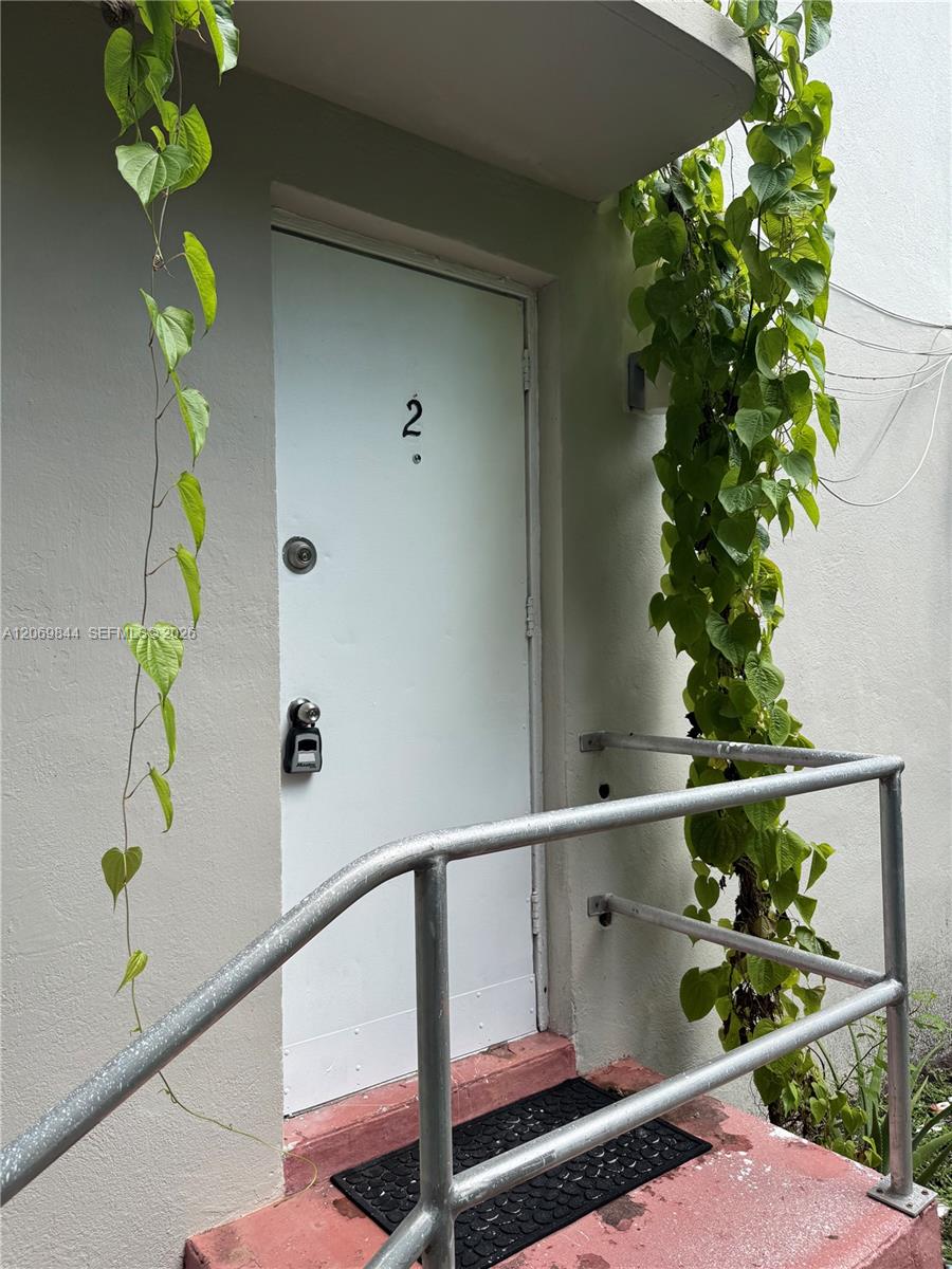 825 Alton Rd # 2 — Photo 2