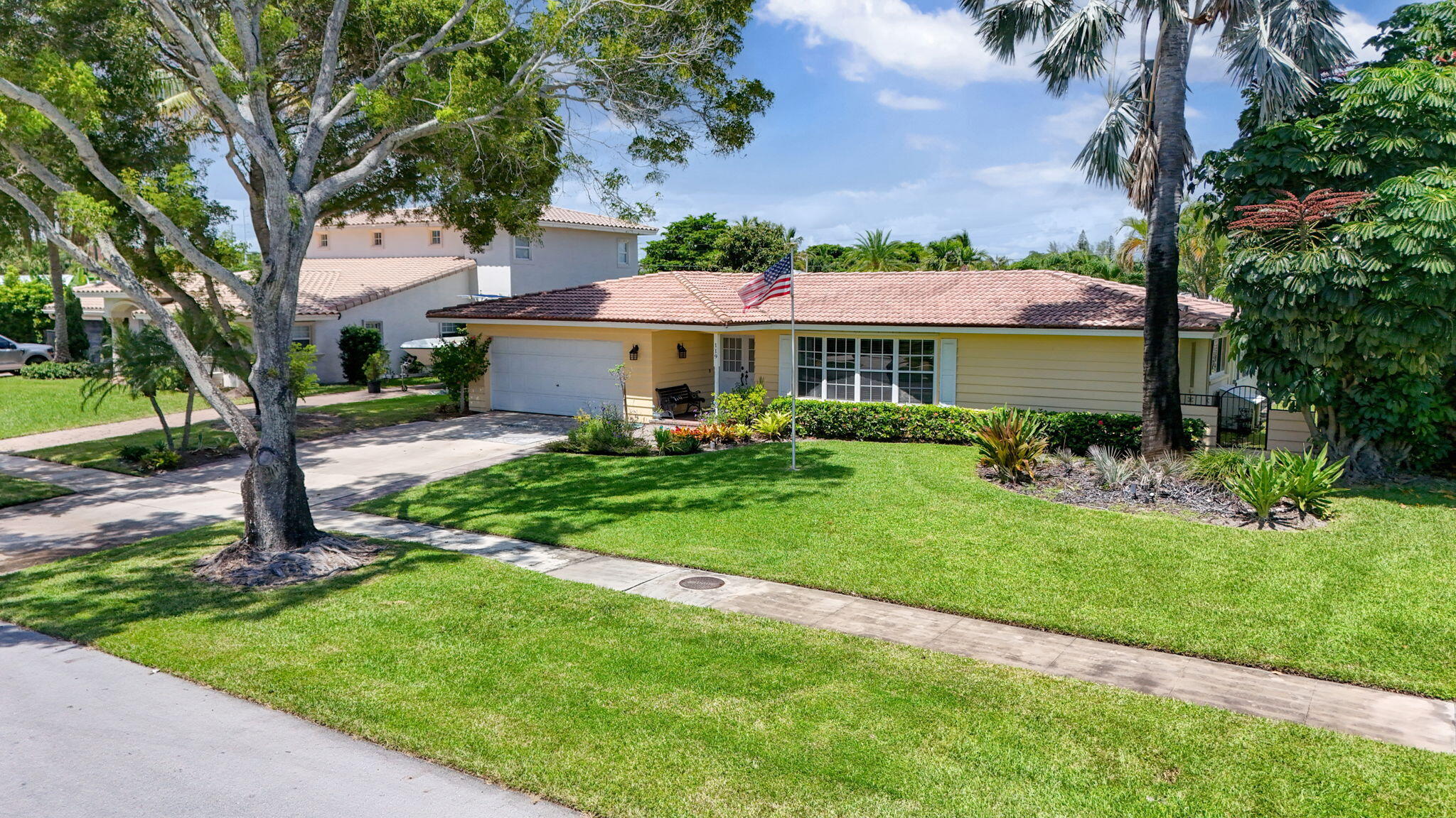 119 Cruiser Road S, North Palm Beach FL 33408
