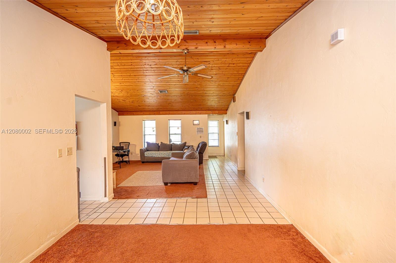 VAULTED CEILING