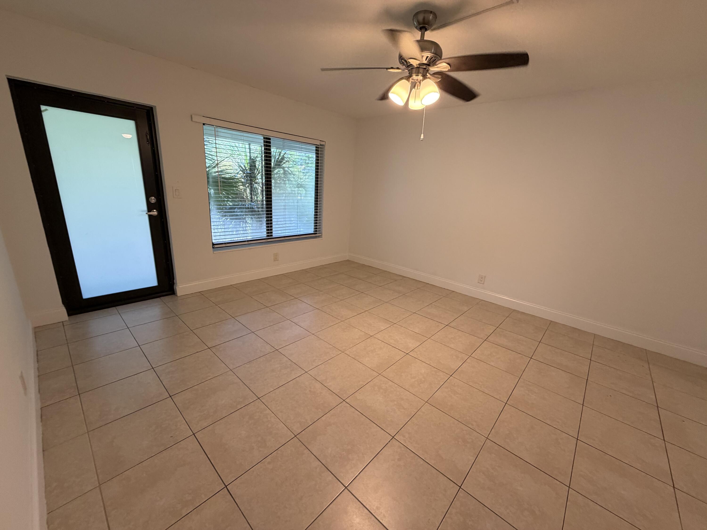 2255 NE 51ST Street # B3 — Photo 4