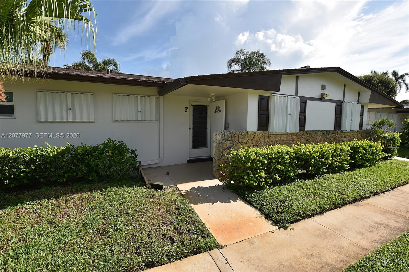 2971 Crosley Dr W # F — Photo 2