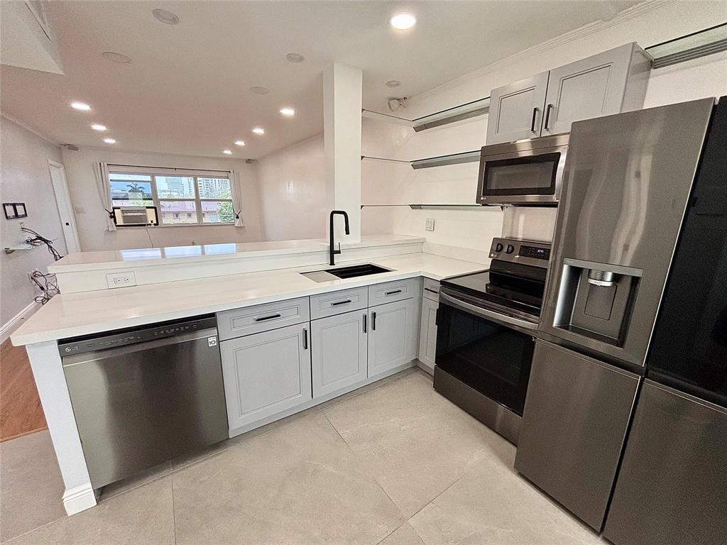 2820 NE 201ST Terrace # F326 — Photo 2
