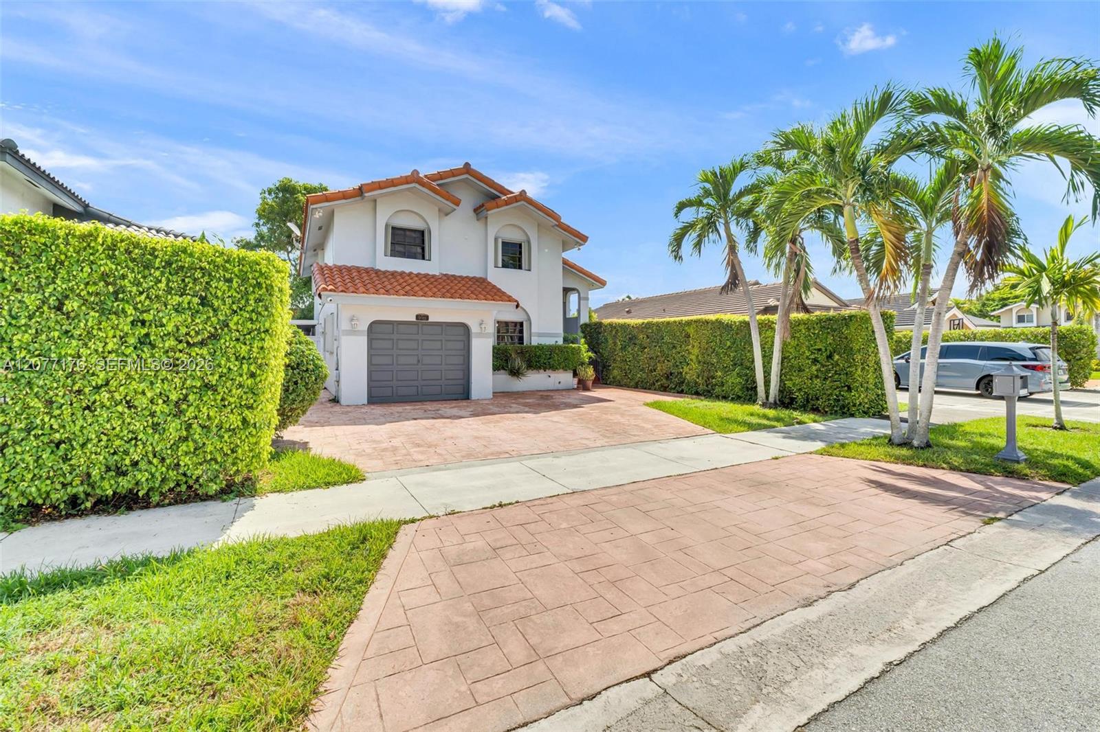 9911 SW 136th Ct — Photo 2