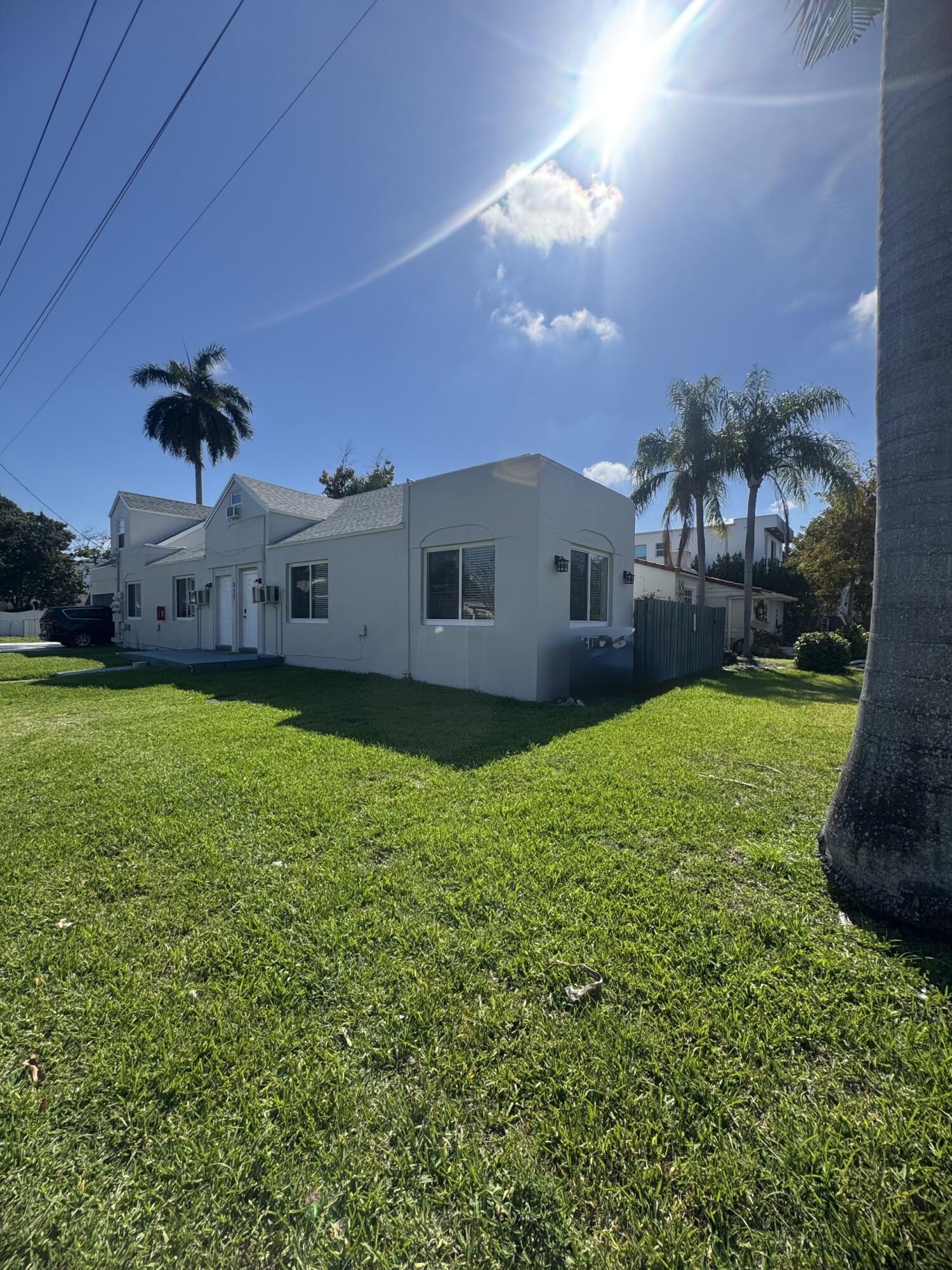 317 NE 13th Avenue # 2, Fort Lauderdale FL 33301