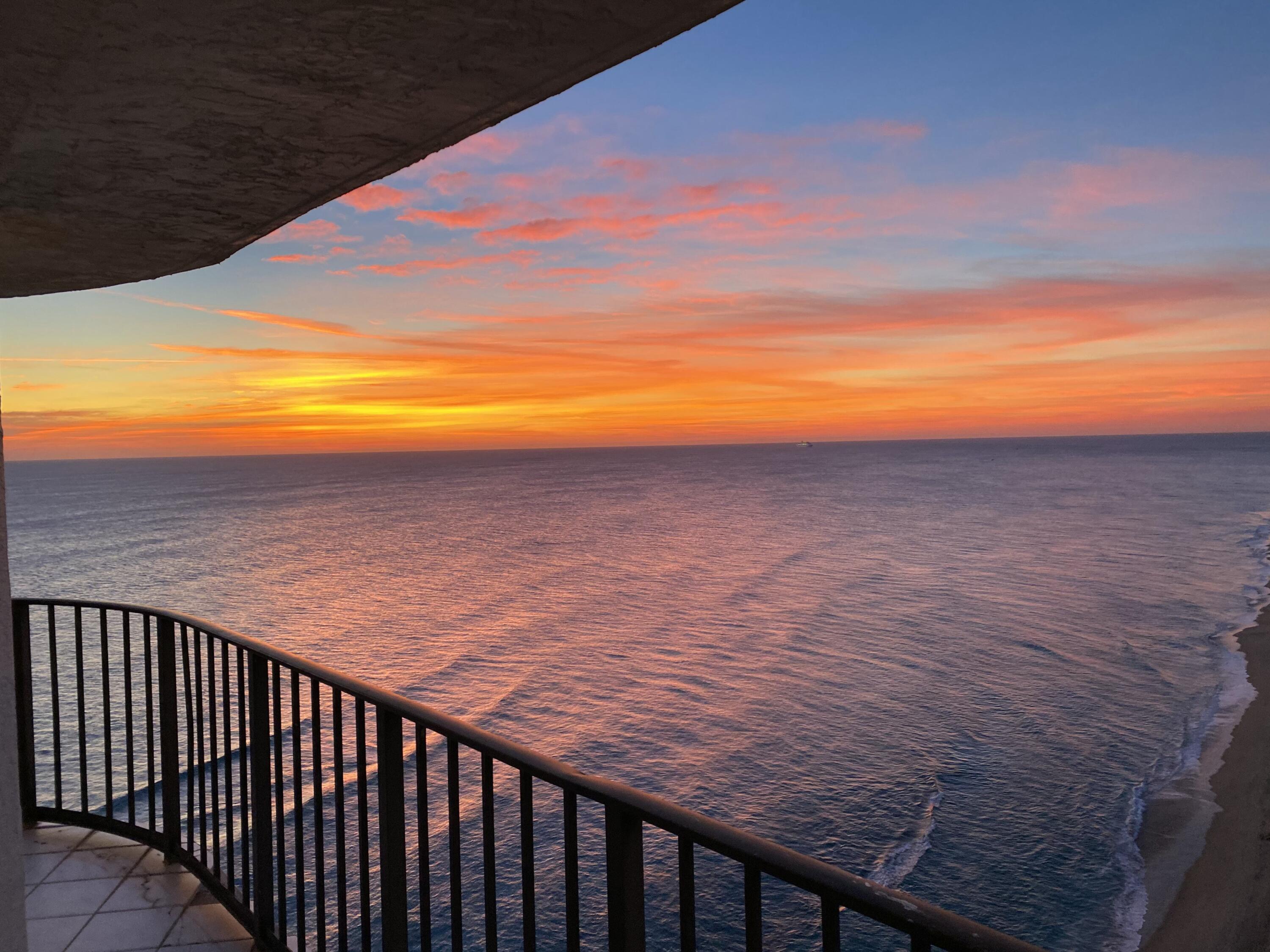 5420 N Ocean Drive # Ph2, Riviera Beach FL 33404