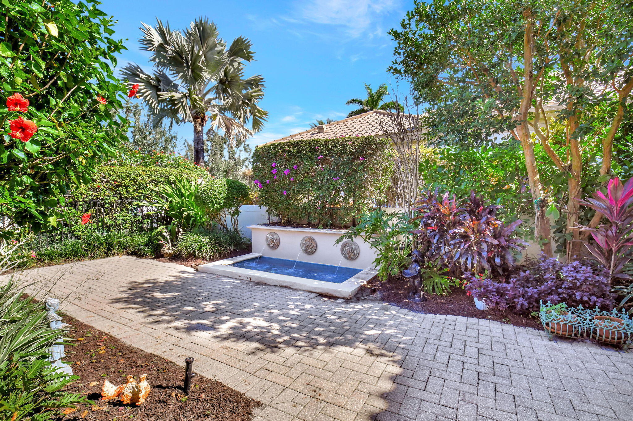 2286 NW 60th Street — Photo 3