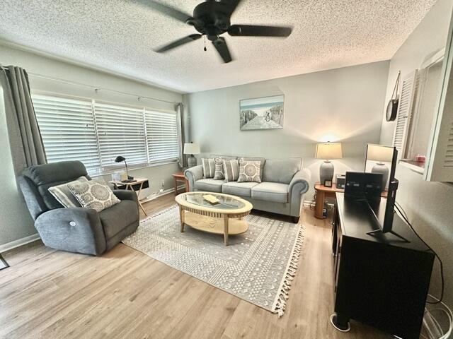 302 Mansfield H — Photo 5