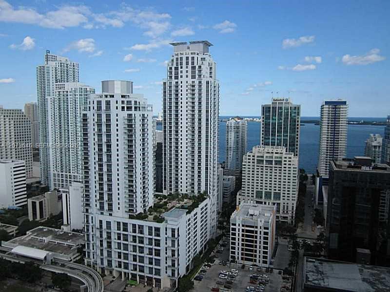 1050 Brickell Ave # 2612 — Photo 2
