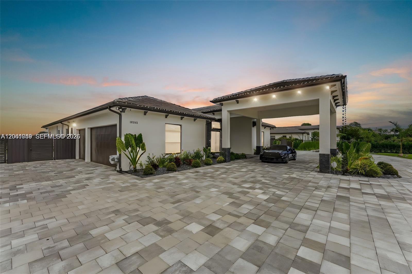 18261 SW 224th St, Miami FL 33170
