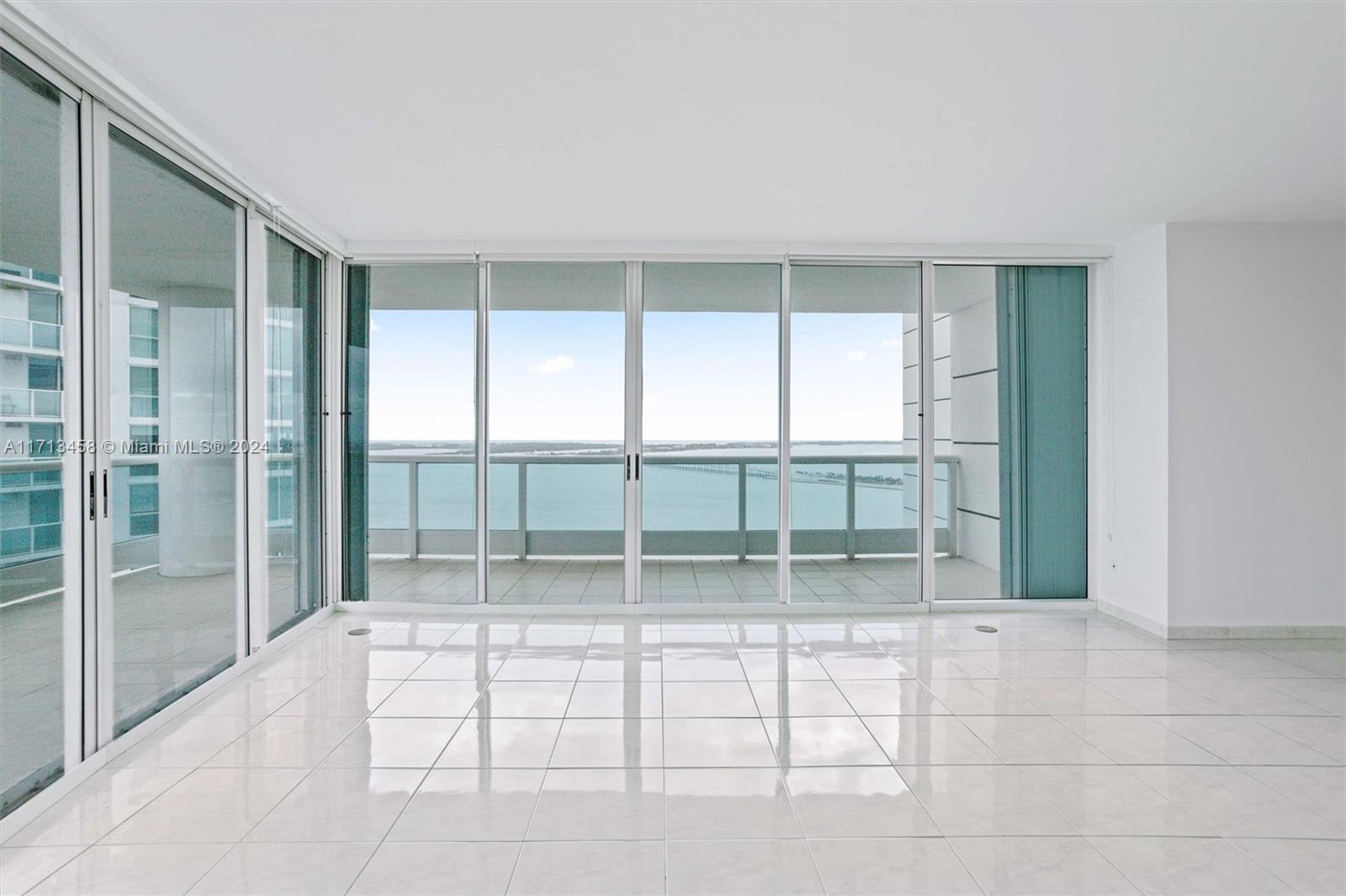 2127 Brickell Ave # 2804 — Photo 4