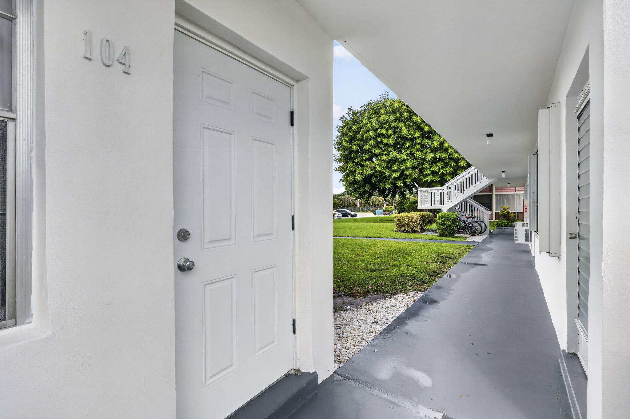 104 E EASTHAMPTON E # 1, West Palm Beach FL 33417