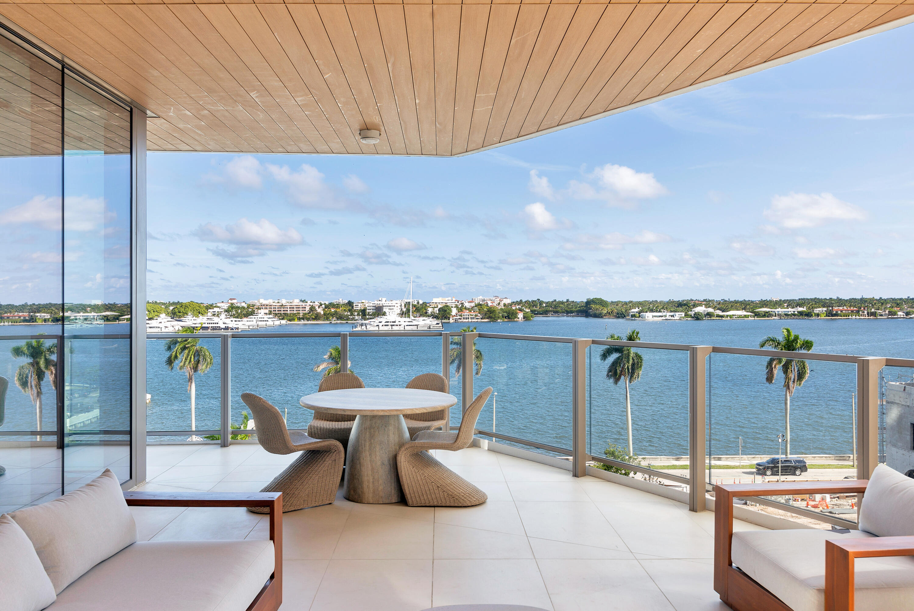 1333 S FLAGLER Drive # 402, West Palm Beach FL 33401
