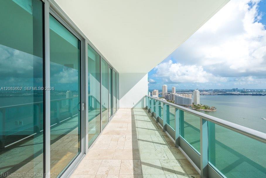 1331 Brickell Bay Dr # 3505 — Photo 2