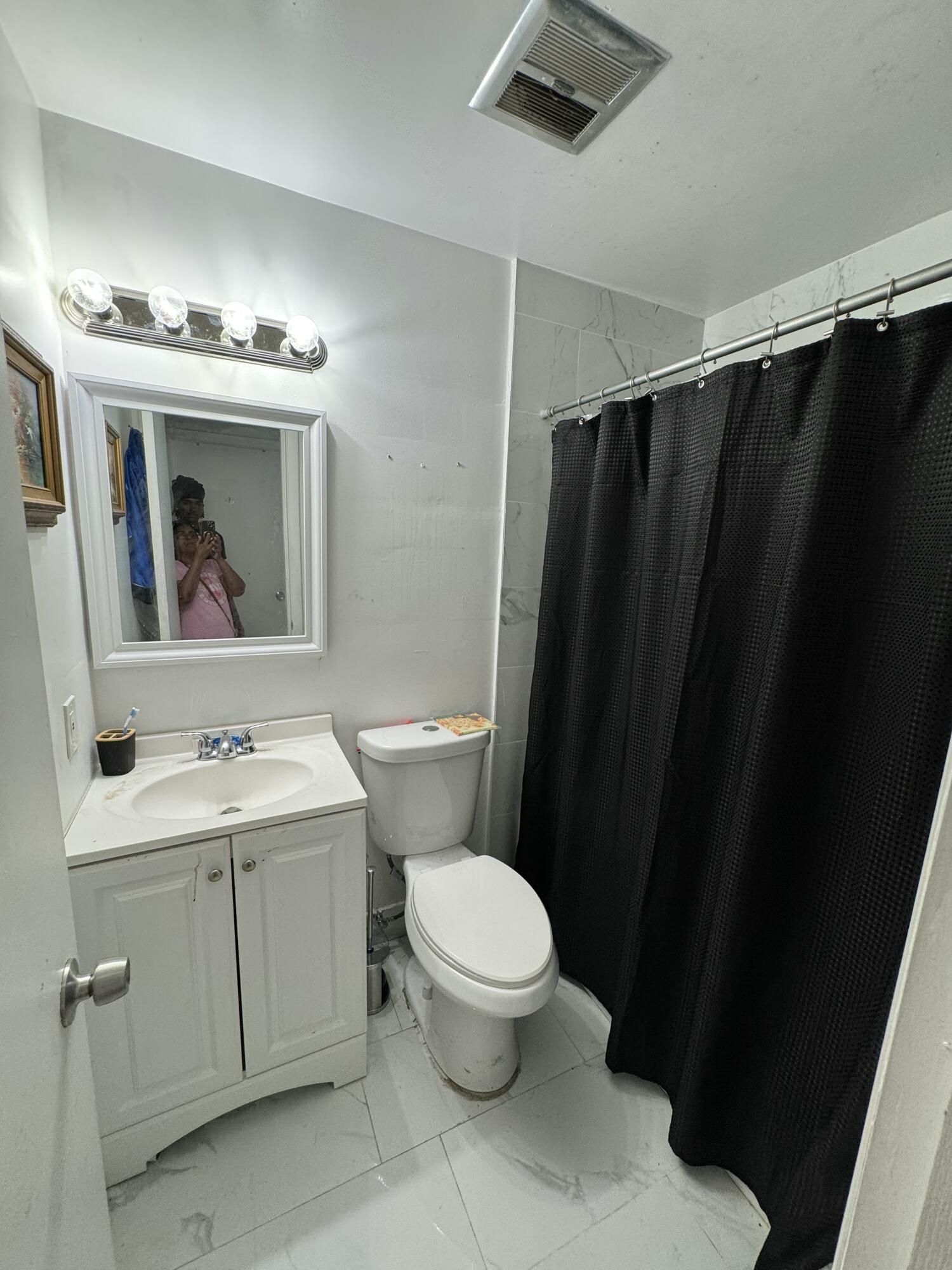 1624 BOARDMAN Avenue — Photo 2