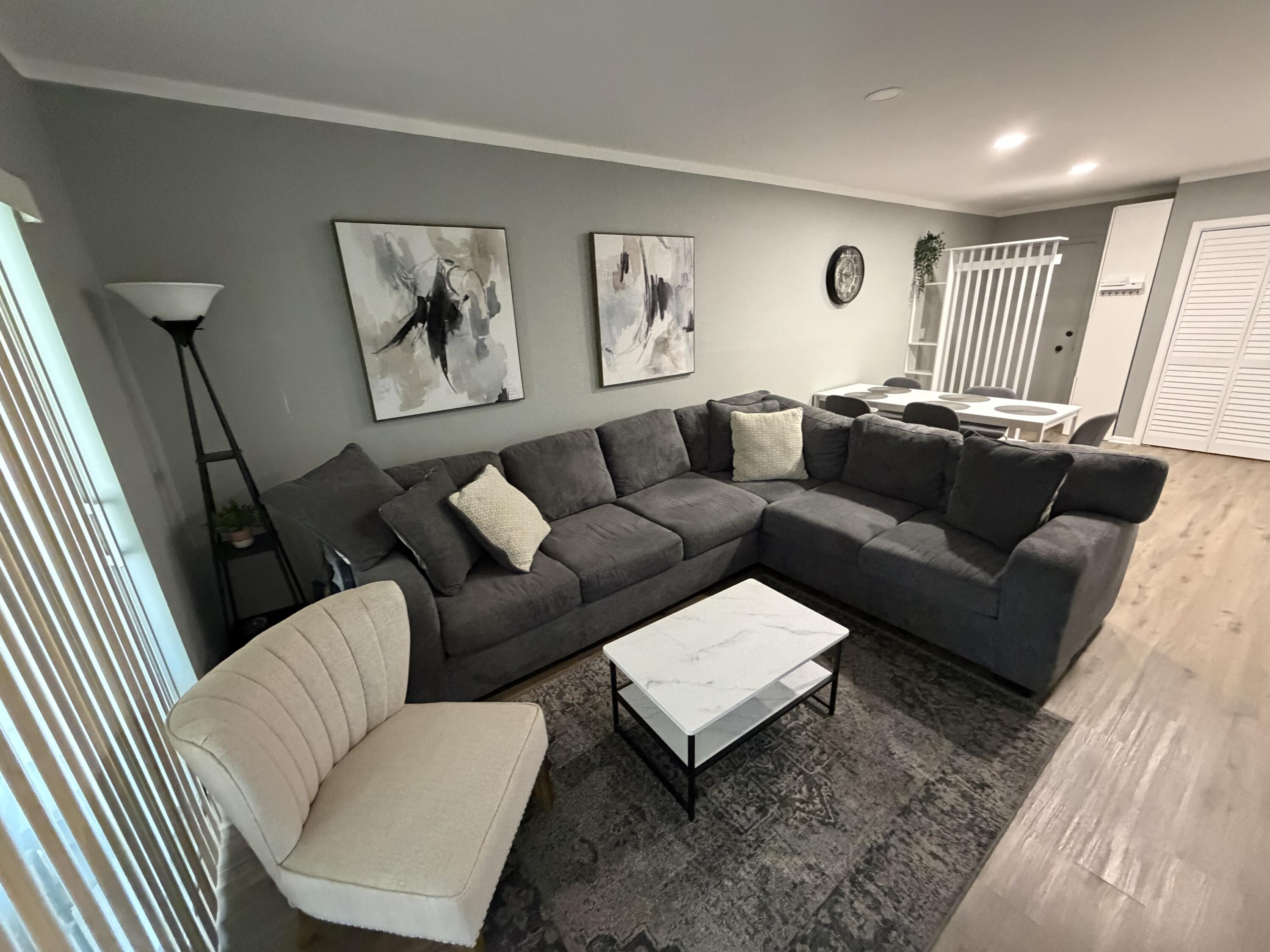 2210 NE 67th Street # 1230, Fort Lauderdale FL 33308