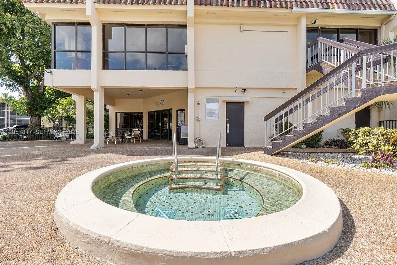 6655 W Broward Blvd # 200 — Photo 4