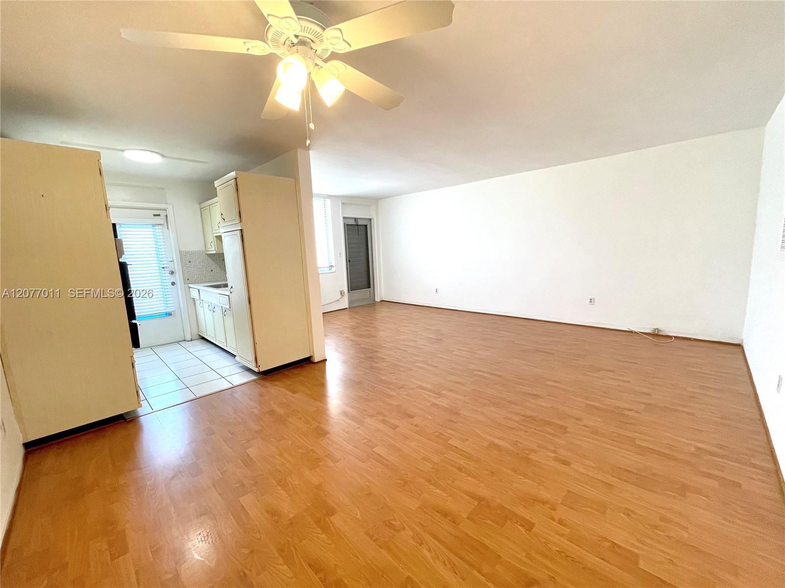 441 Collins Ave # 30 — Photo 4