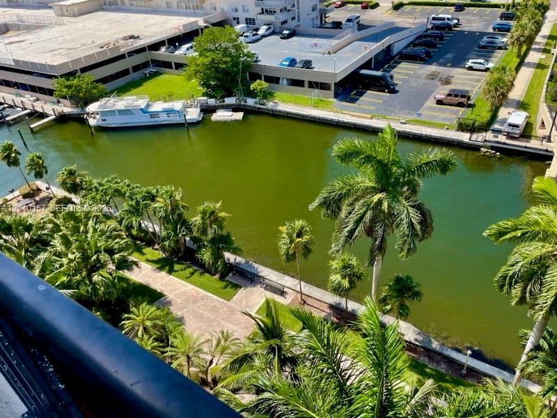 17150 N Bay Rd # 2912, Sunny Isles Beach FL 33160