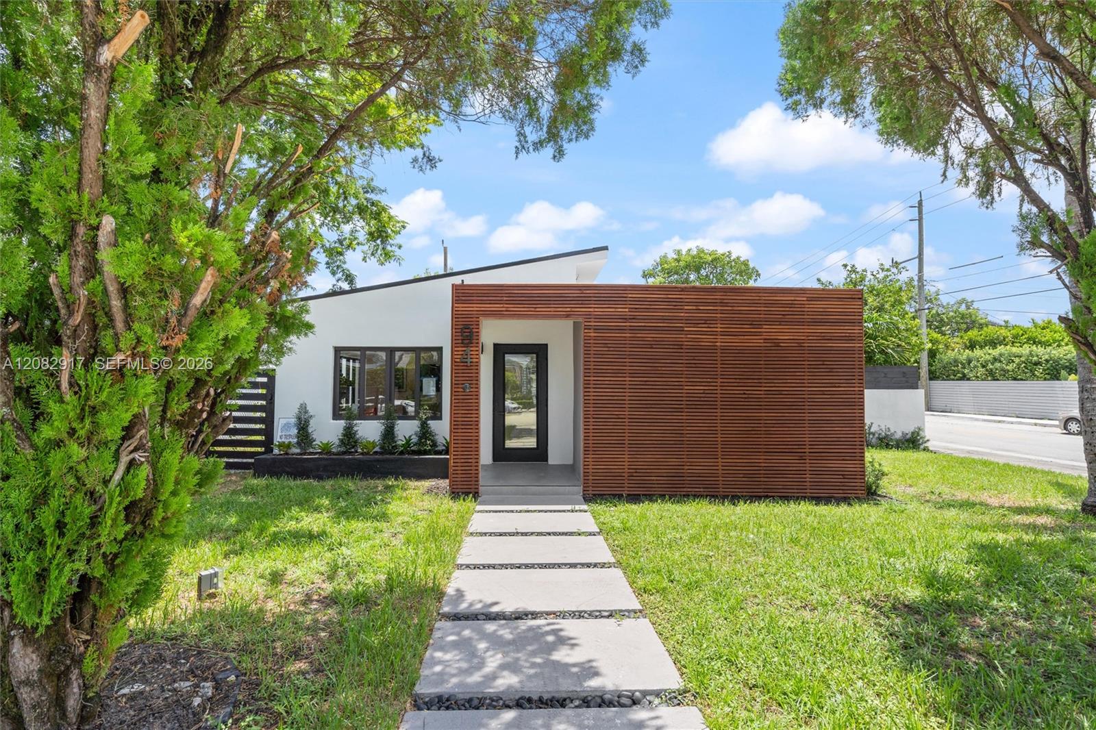 94 NW 48th St # 0, Miami FL 33127