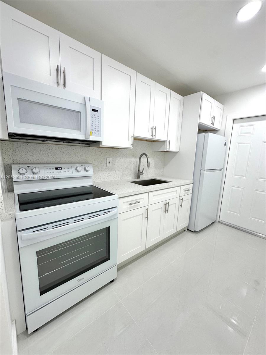 417 NW 7th Ter # 2, Fort Lauderdale FL 33311