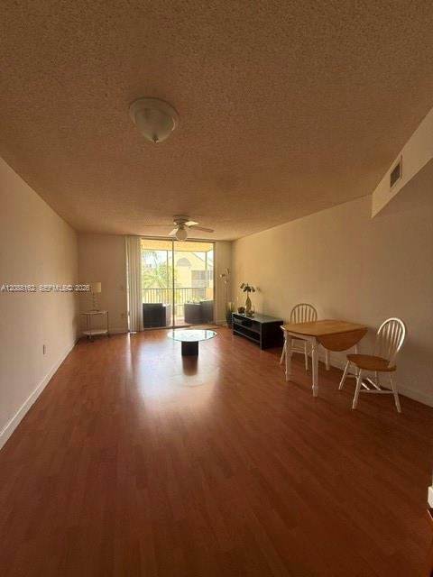 8363 Lake Dr # 504 — Photo 4