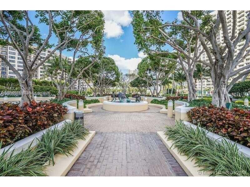 848 Brickell Key Dr # 1104 — Photo 5