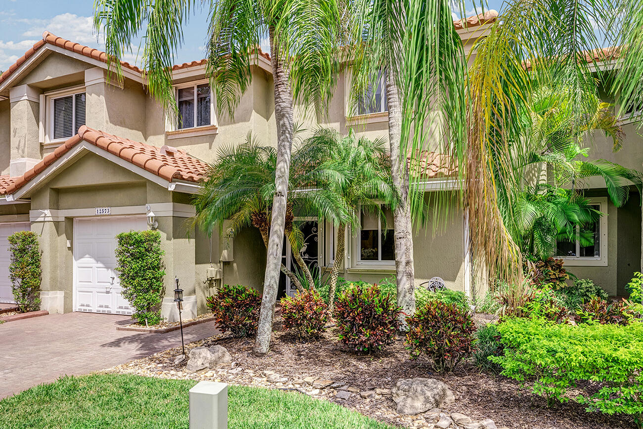 12573 NW 56th Drive, Coral Springs FL 33076
