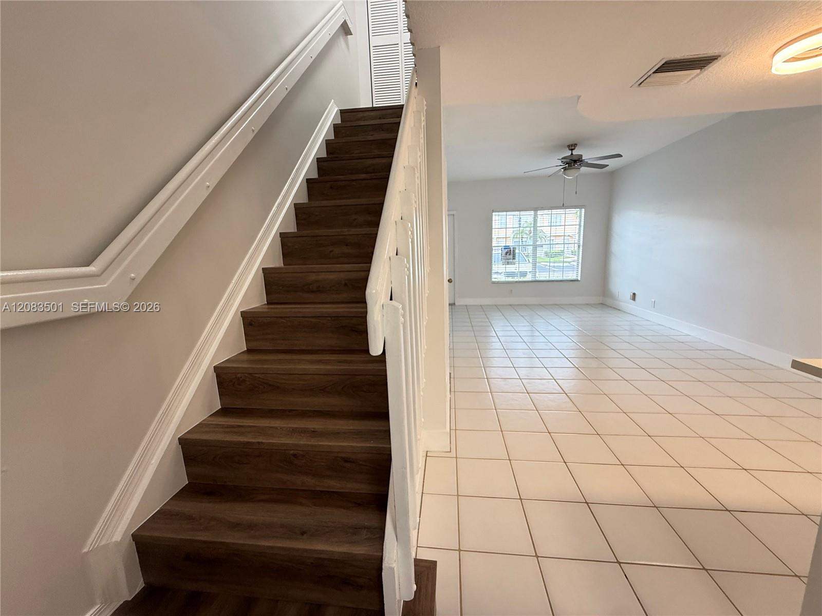 16736 Hemingway Dr # 16736 — Photo 4