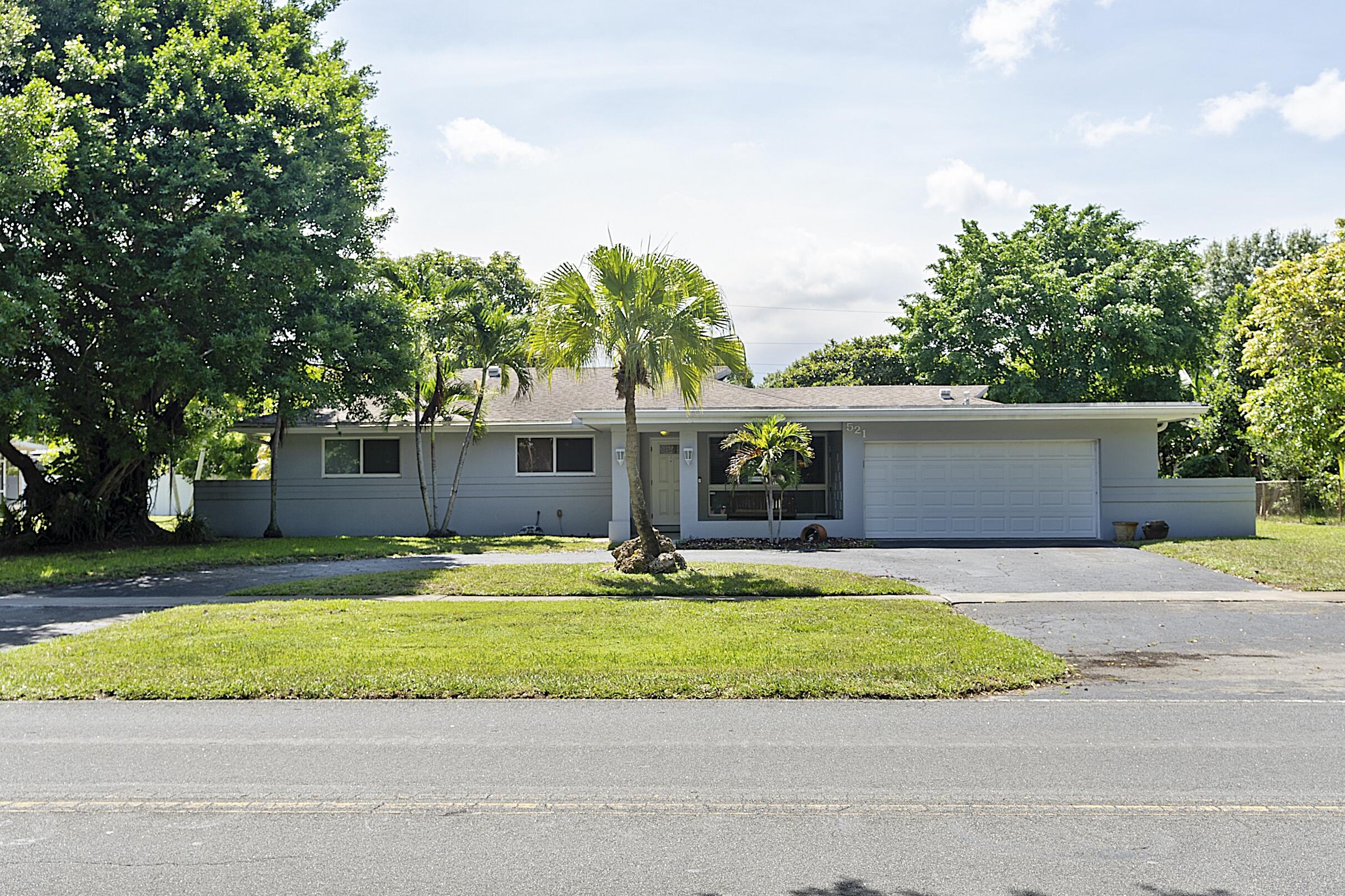 521 SW 59th Avenue, Plantation FL 33317