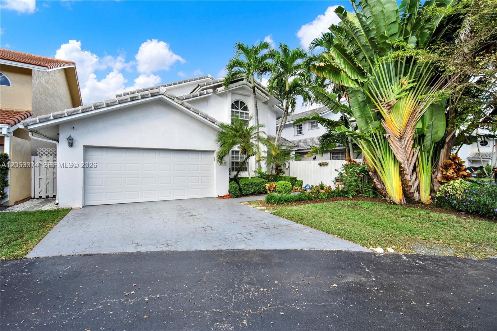 10825 SW 91st Ln, Miami FL 33176