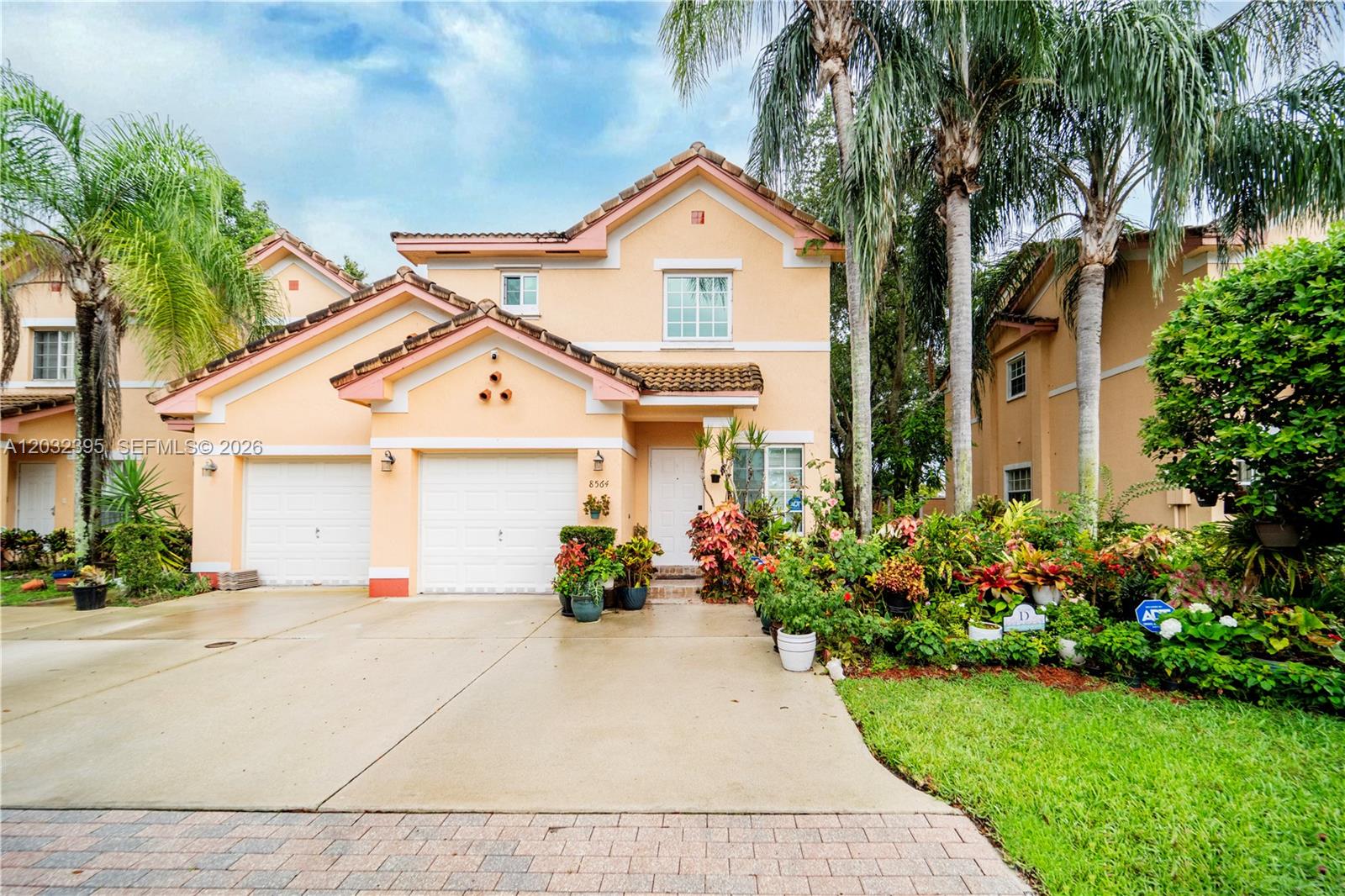 8564 SW 23rd Ct — Photo 2