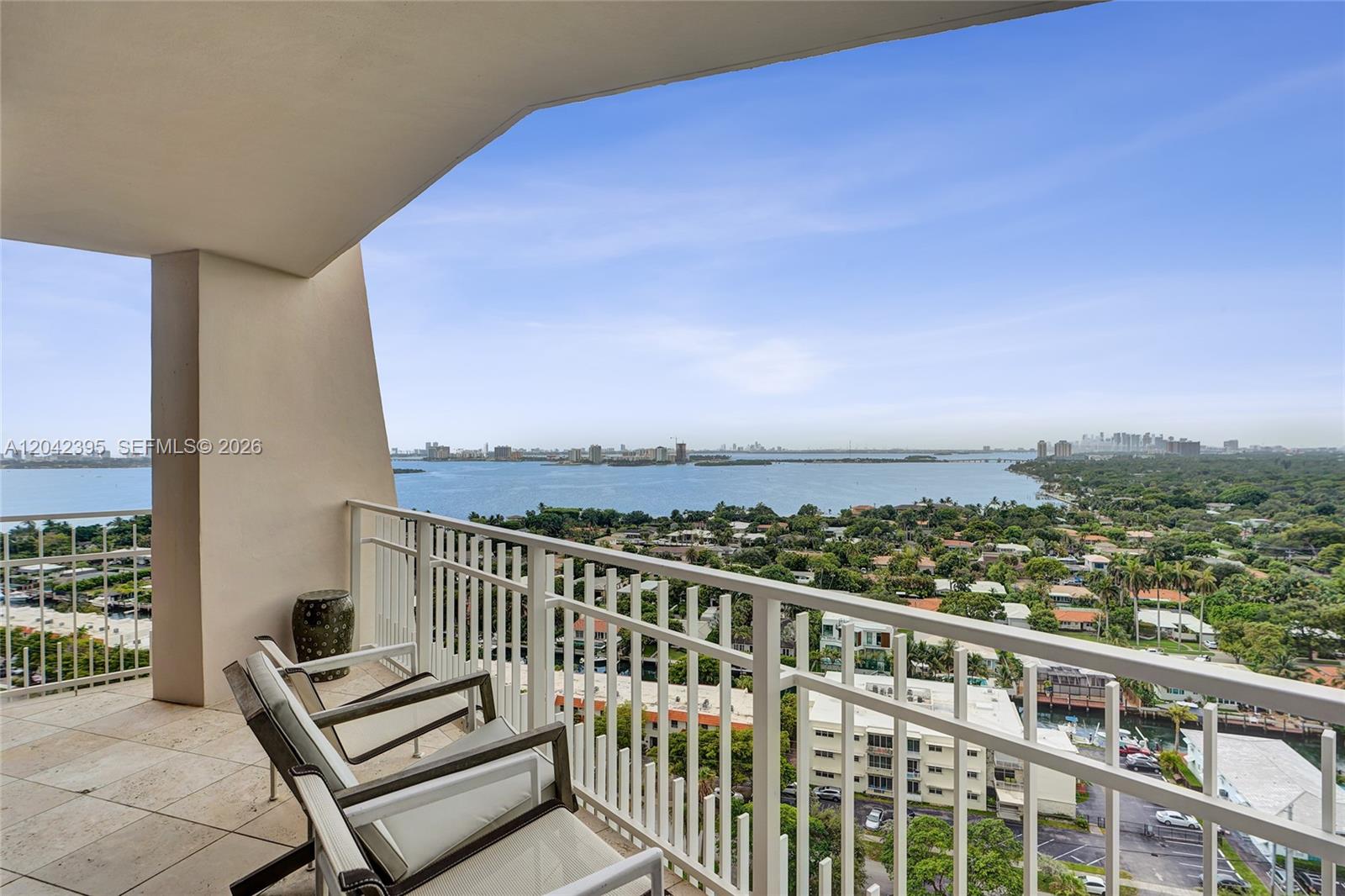 2000 Towerside Ter, Miami FL 33138
