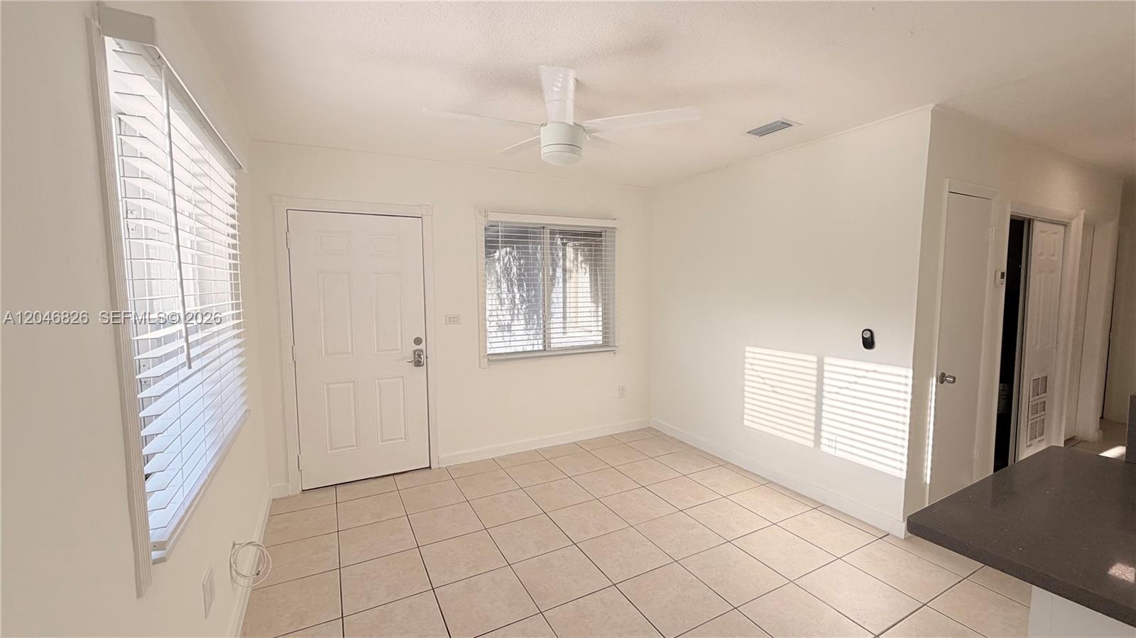 2540 NE 181st St # 2542, North Miami Beach FL 33160