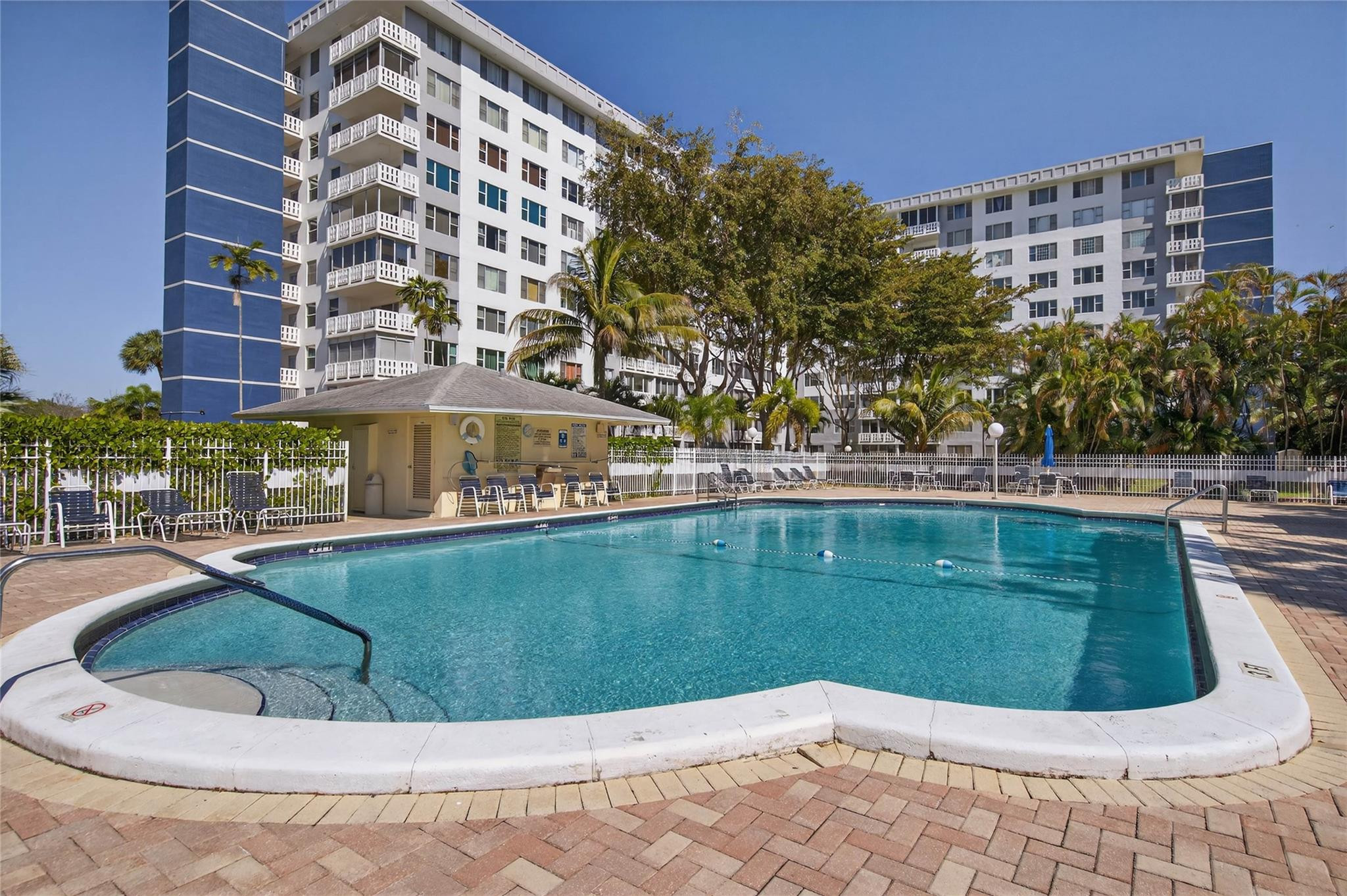 4400 Hillcrest Drive # 704, Hollywood FL 33021