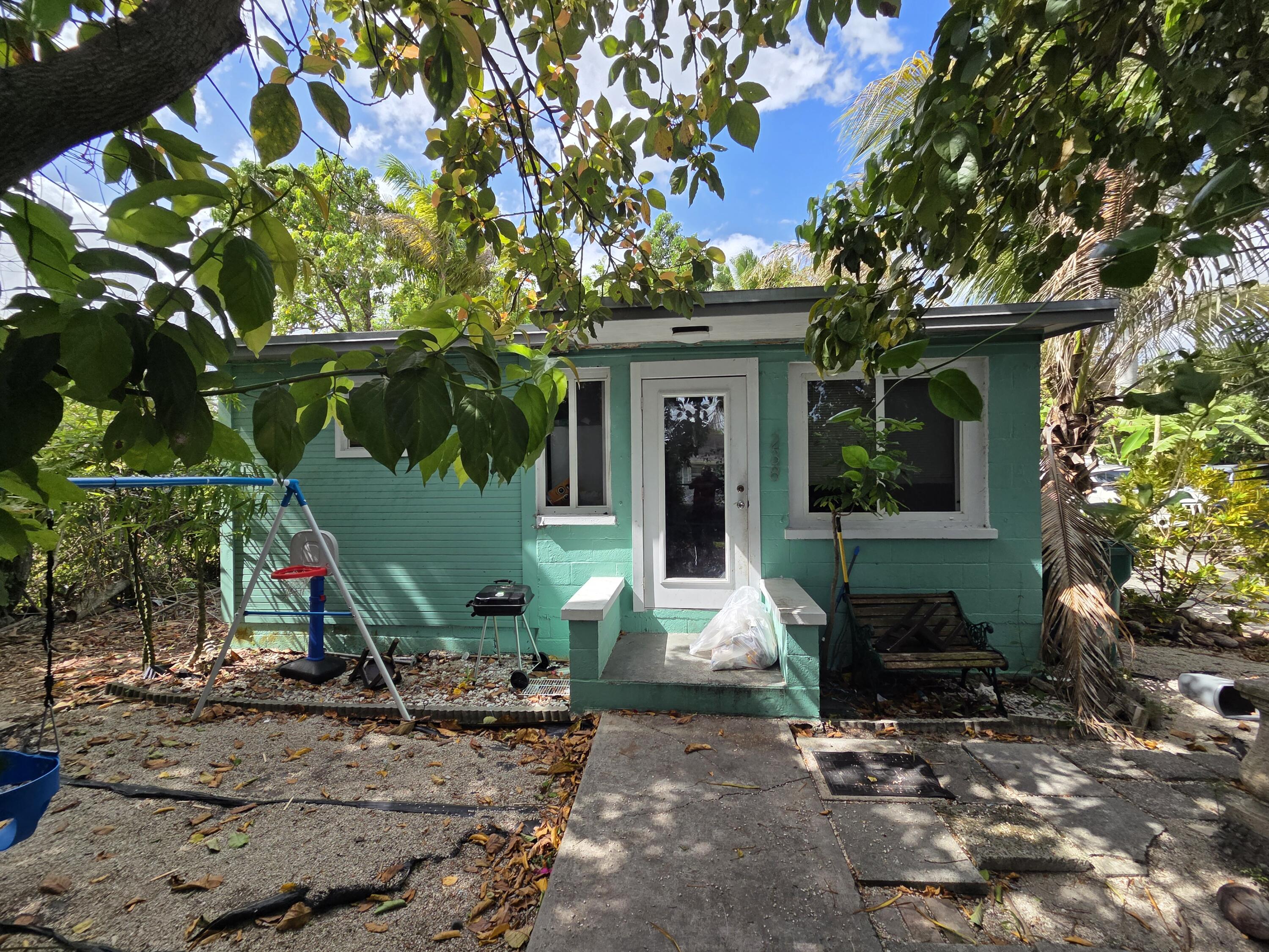 238 SW 1st Street, Florida City FL 33034