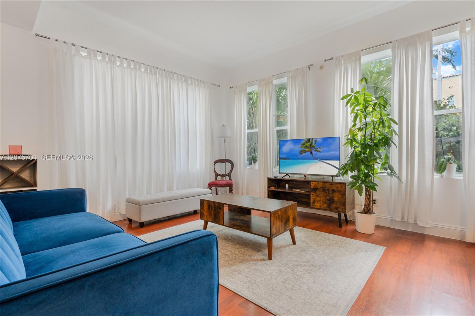 1350 Pennsylvania Ave # 101 — Photo 4