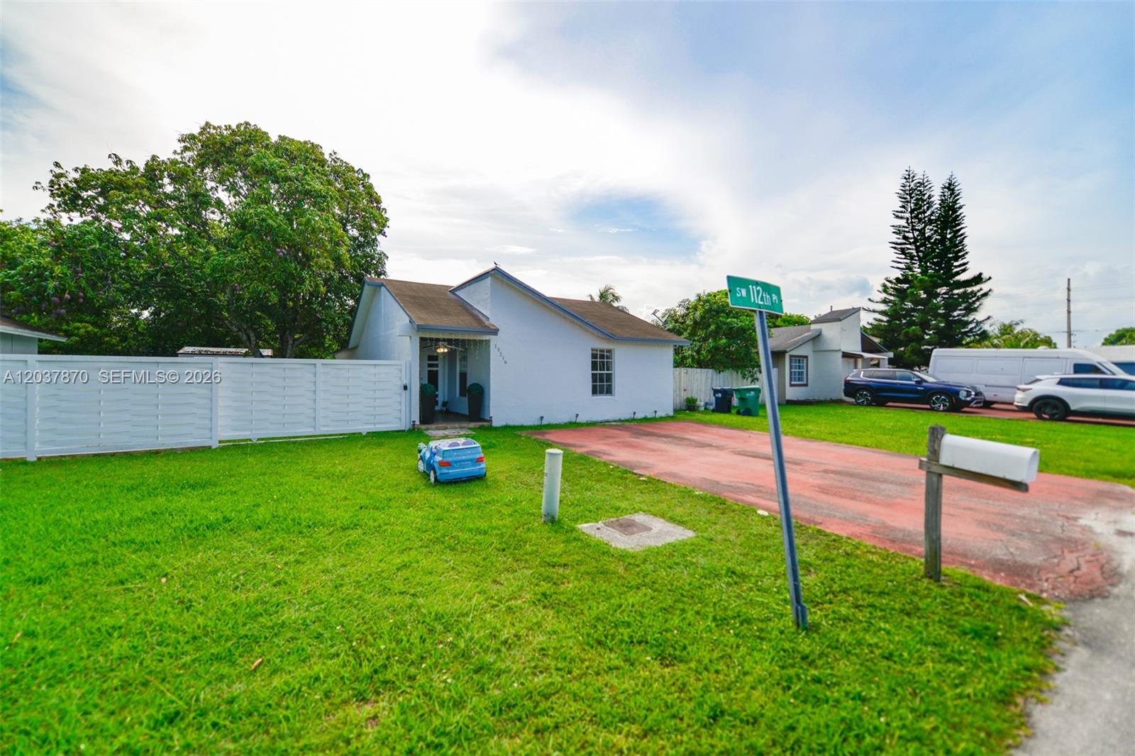 15216 SW 112th Pl, Miami FL 33157