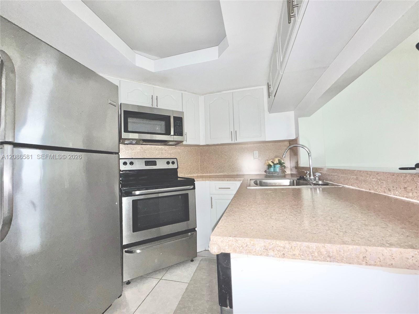 8205 SW 152nd Ave # 310 — Photo 5