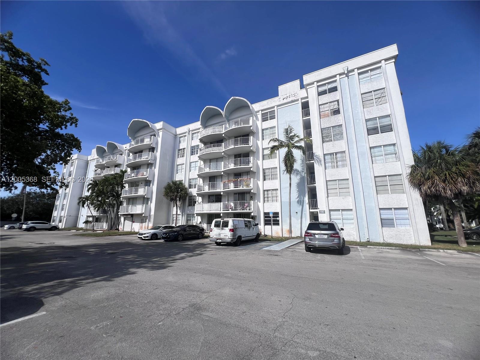 496 NW 165th St Rd # 414, Miami FL 33169
