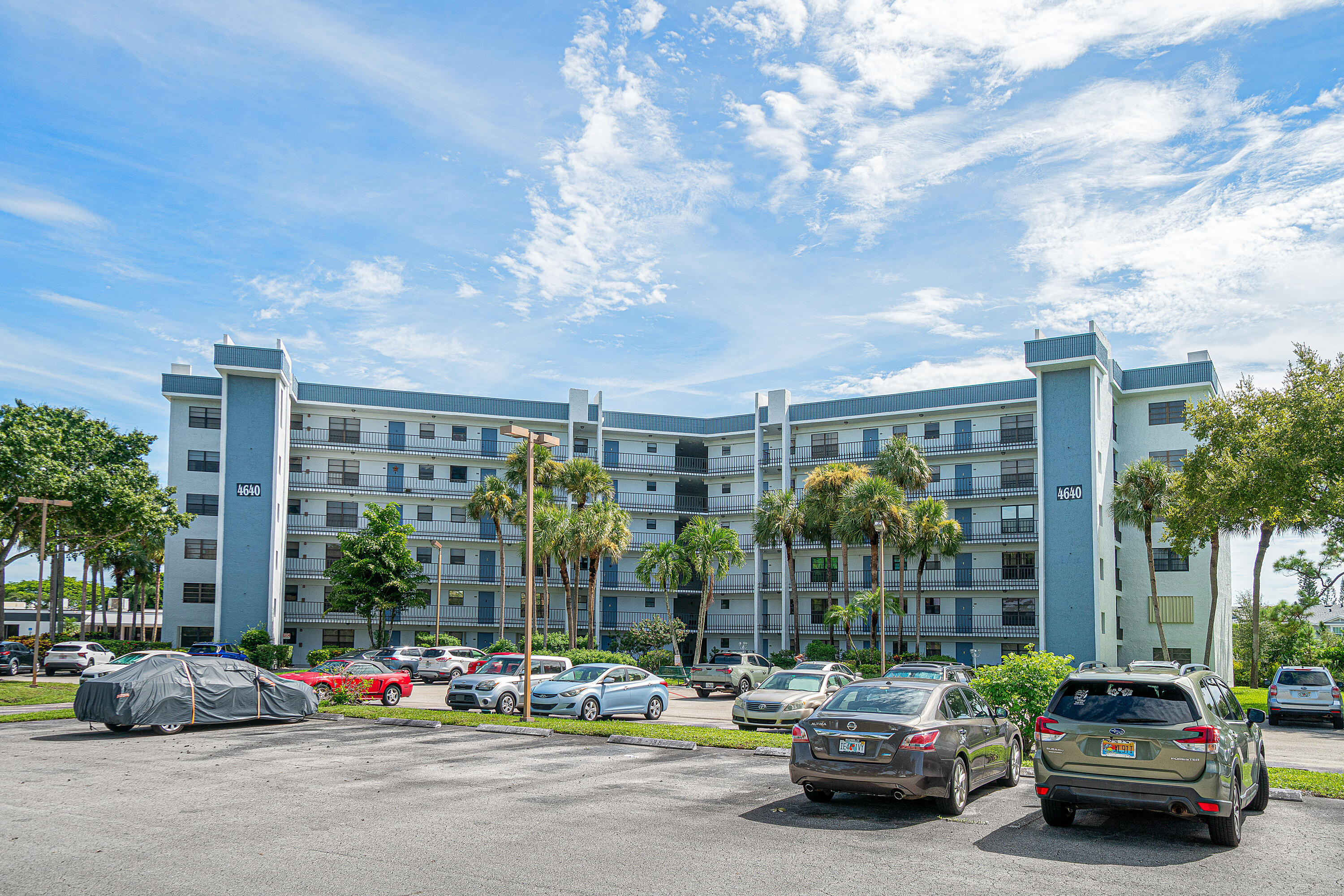 4640 LUCERNE LAKES Boulevard W # 303, Lake Worth FL 33467