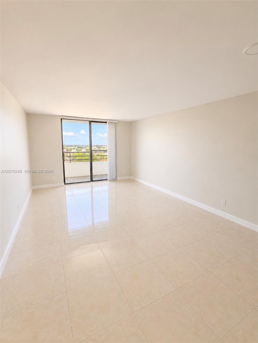 600 Three Islands Blvd # 1707 — Photo 2