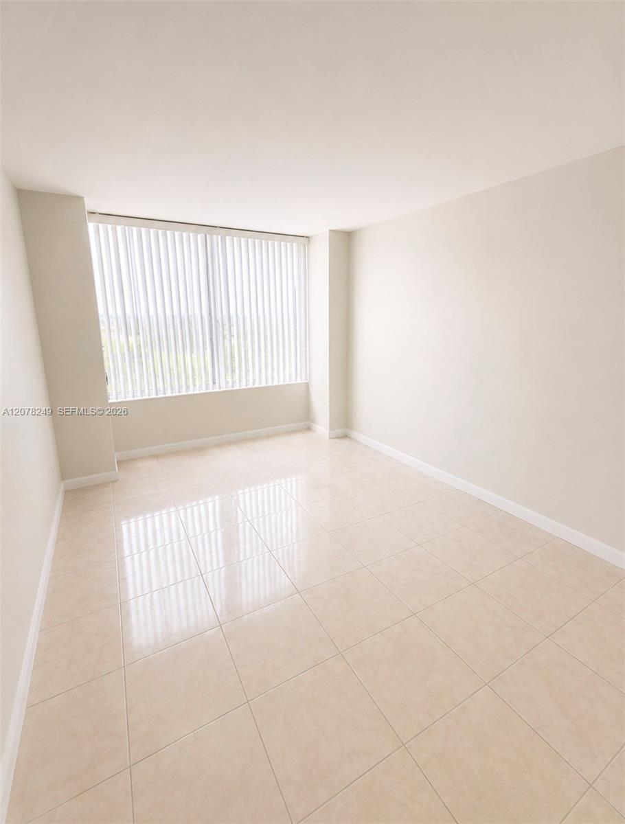 600 Three Islands Blvd # 1707 — Photo 4