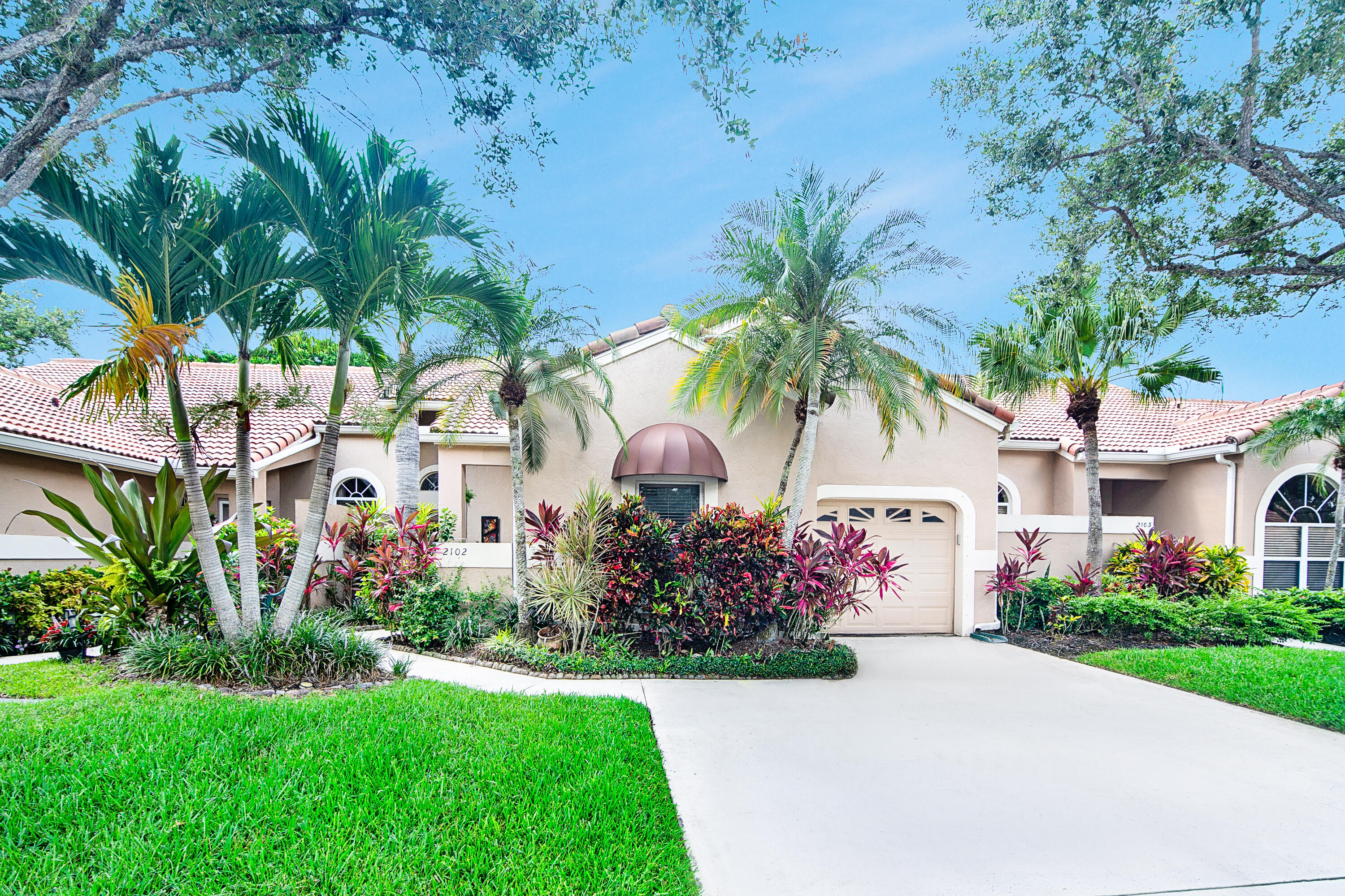 2102 Mahogany Place, Palm Beach Gardens FL 33418