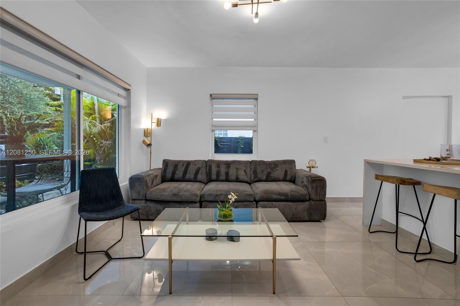627 SW 7th Ave — Photo 5