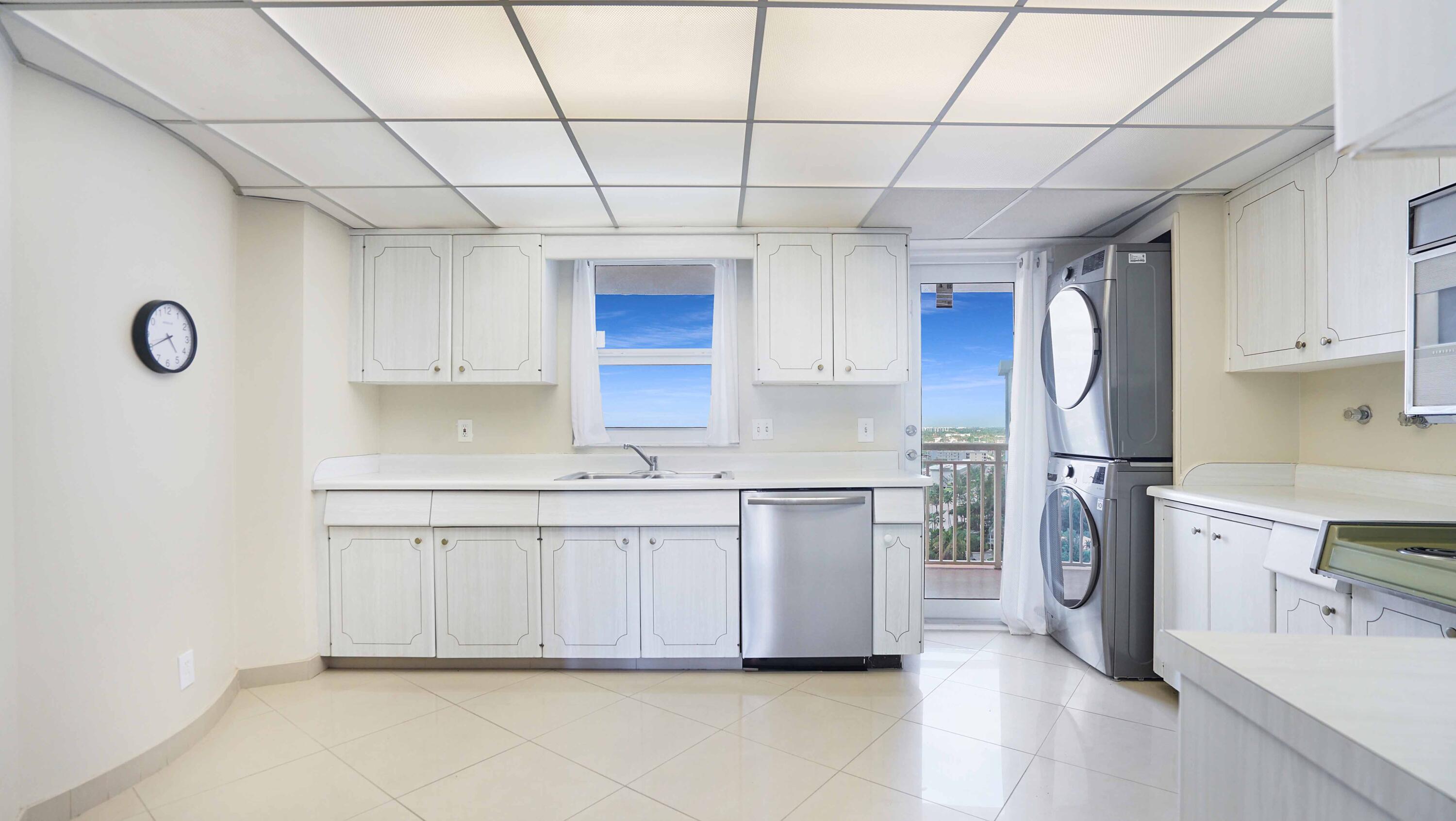 4100 Galt Ocean Drive # 1403 — Photo 5